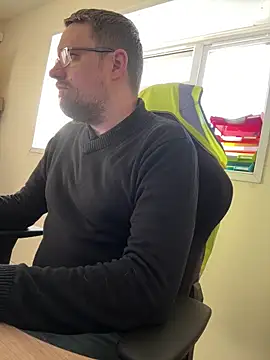 Otis Firefly online show from 10.21.25