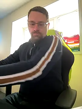 Otis Firefly online show from 11.04.25