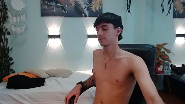 AmethystShadow17 online show from 04.04.26