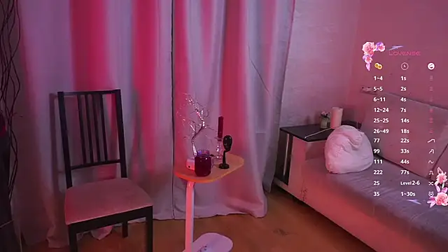 TainaGrebs online show from 10.24.25