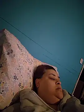 BigBusty VoluptuousMilfX online show from 03.31.26