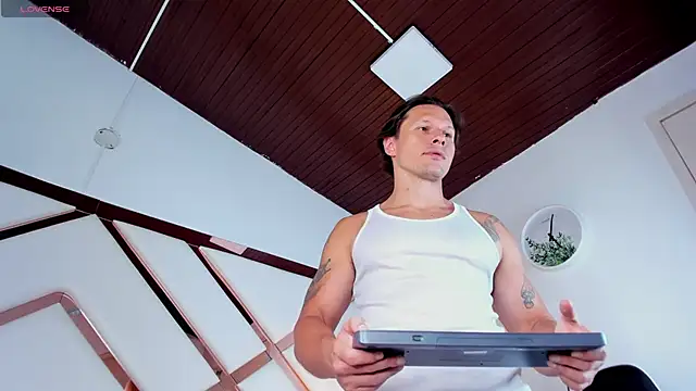 Justin valverde online show from 02.08.26