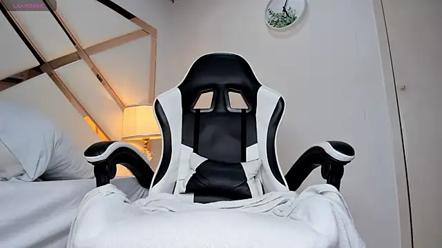 Justin valverde online show from 04.07.26