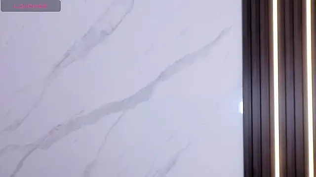 Snapshot of Alisson_brown1_ chatting on 10.30.25 Alisson brown1  online show from 10.30.25