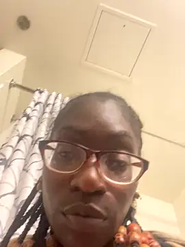 Snapshot of kookieee143 chatting on 10.13.25 kookieee143 online show from 10.13.25