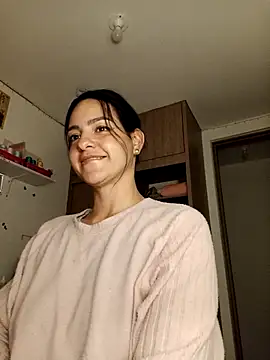 Snapshot of Wanda_live chatting on 10.15.25 Wanda live online show from 10.15.25