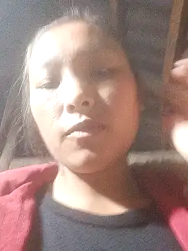 Snapshot of alalama chatting on 10.23.25 alalama online show from 10.23.25