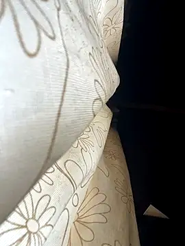 Zoe fire online show from 10.29.25