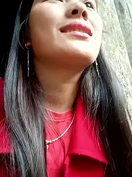 Lyssa-a online show from 12.20.25