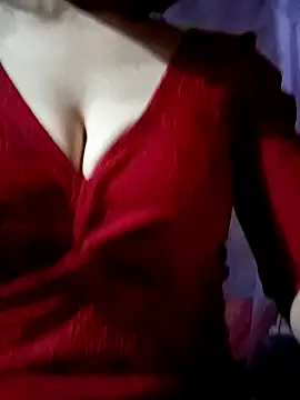 Snapshot of RizoCii chatting on 10.24.25 RizoCii online show from 10.24.25