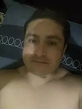 Snapshot of checheludo23 chatting on 10.16.25 checheludo23 online show from 10.16.25