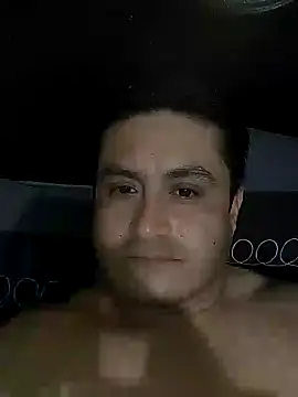 Snapshot of checheludo23 chatting on 10.20.25 checheludo23 online show from 10.20.25