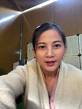 Miss-World00 online show from 12.21.25