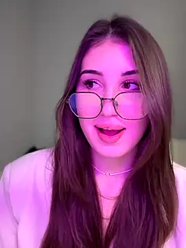 AuroraAmethyst online show from 10.18.25