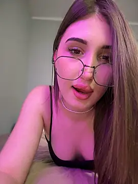 AuroraAmethyst online show from 10.23.25