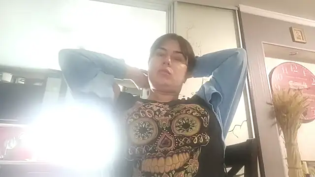 GwendolynFoster online show from 11.01.25