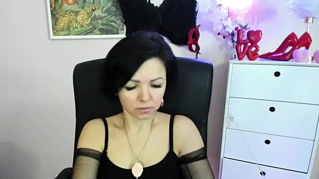 Snapshot of Mollybloom40 chatting on 03.04.26 Mollybloom40 online show from 03.04.26