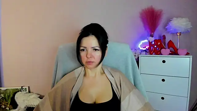 Snapshot of Mollybloom40 chatting on 03.26.26 Mollybloom40 online show from 03.26.26