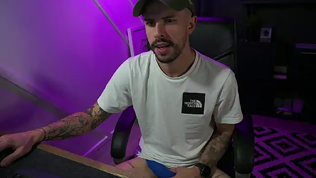 monsieurguitsxxx online show from 11.15.25