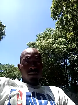 Snapshot of Musa2628 chatting on 10.21.25 Musa2628 online show from 10.21.25