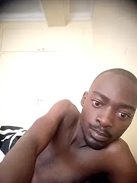 Snapshot of Musa2628 chatting on 10.28.25 Musa2628 online show from 10.28.25