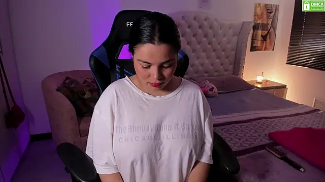 Bluepaula online show from 10.30.25