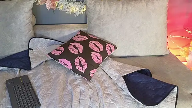 celestesecrett online show from 12.14.25