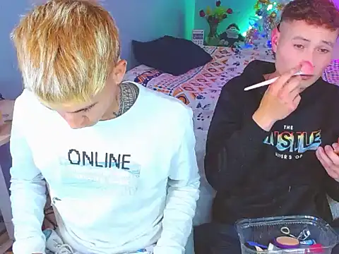 Latin boysxxxx online show from 11.29.25