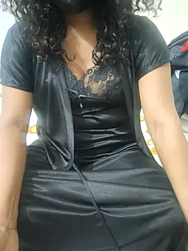 Snapshot of YOURS_STUTI chatting on 11.04.25 YOURS STUTI online show from 11.04.25