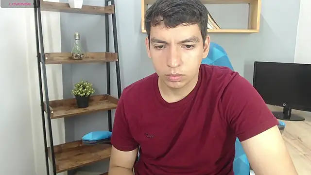 Snapshot of Axel_Stones_ chatting on 10.16.25 Axel Stones  online show from 10.16.25