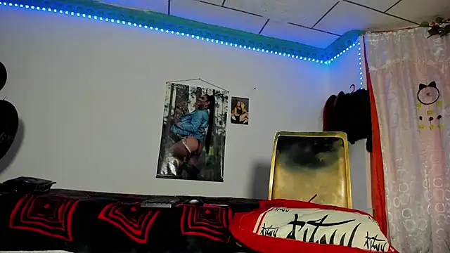 Amberbrown18 online show from 02.14.26