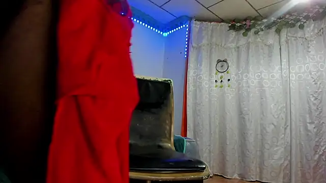 Amberbrown18 online show from 07.11.26