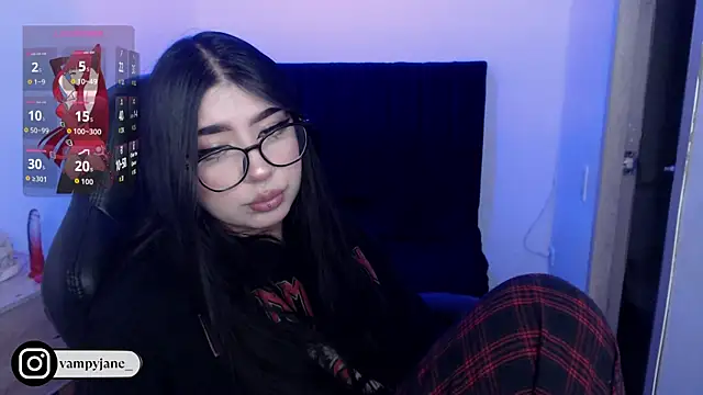 Snapshot of VamppyJane chatting on 10.23.25 VamppyJane online show from 10.23.25