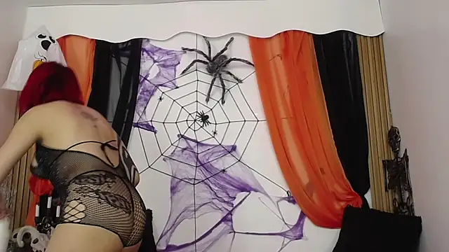 Snapshot of HONEY_VENOM chatting on 10.23.25 HONEY VENOM online show from 10.23.25