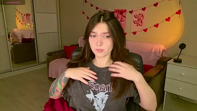 BellaSink online show from 11.29.25