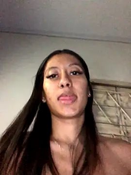 santosz83 online show from 10.21.25