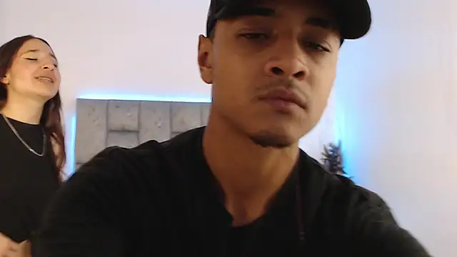 SweetAndSinful online show from 11.18.25