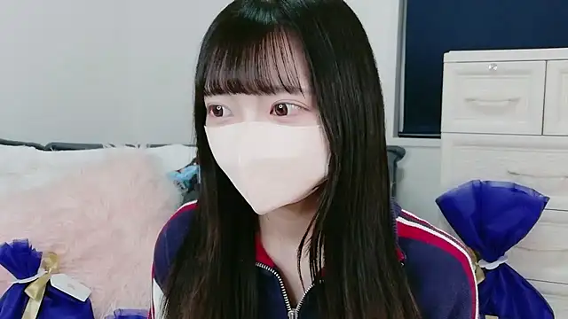 Mirai oO16Oo online show from 12.23.25