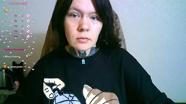 Snapshot of The_ICE_OWL chatting on 10.25.25 The ICE OWL online show from 10.25.25
