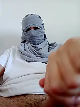 hasanland online show from 10.29.25