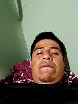 Penelargo1233r online show from 12.17.25