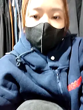 Snapshot of Michan68 chatting on 10.26.25 Michan68 online show from 10.26.25