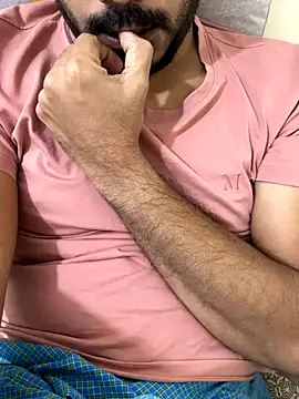 Handsome8677 online show from 11.12.25