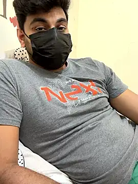 Handsome8677 online show from 01.10.26