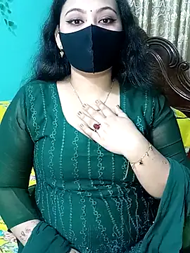 Snapshot of Porimoni22 chatting on 04.20.26 Porimoni22 online show from 04.20.26