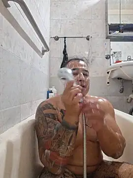 Snapshot of Rueditasss chatting on 01.19.26 Rueditasss online show from 01.19.26