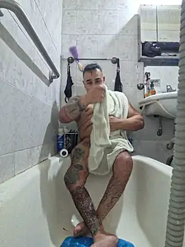 Snapshot of Rueditasss chatting on 03.04.26 Rueditasss online show from 03.04.26