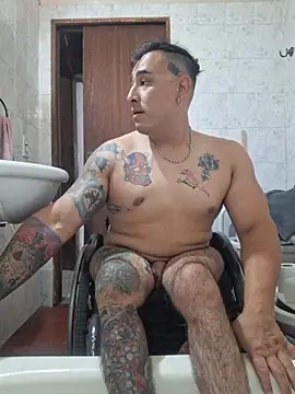 Snapshot of Rueditasss chatting on 03.04.26 Rueditasss online show from 03.04.26