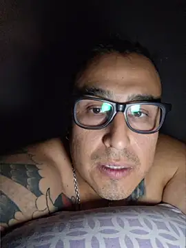 Snapshot of Rueditasss chatting on 03.11.26 Rueditasss online show from 03.11.26