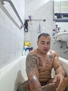 Snapshot of Rueditasss chatting on 03.20.26 Rueditasss online show from 03.20.26